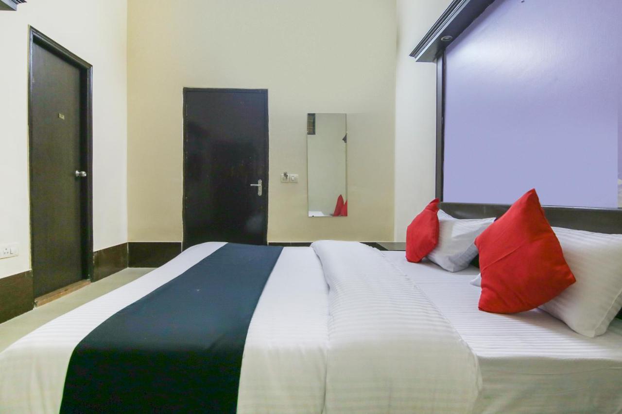 Capital O 68148 Hotel Shree Jee Palace 가지아바드 외부 사진